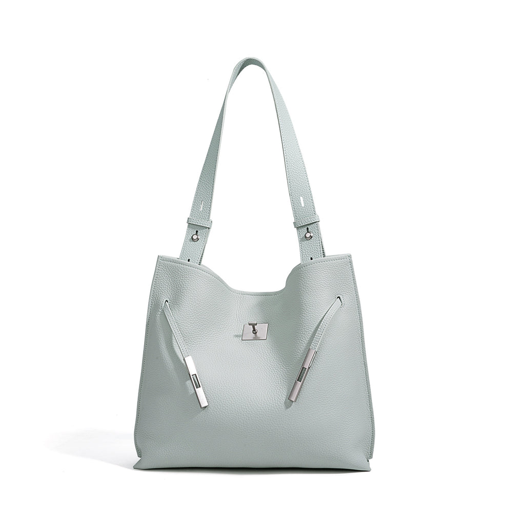 Sac seau élégant en cuir porté épaule - vue 8