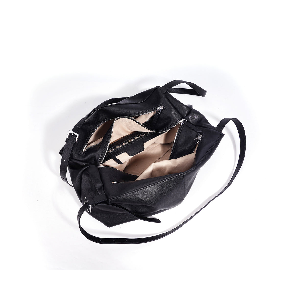 Sac à main oreiller noir en croûte de cuir - vue 4