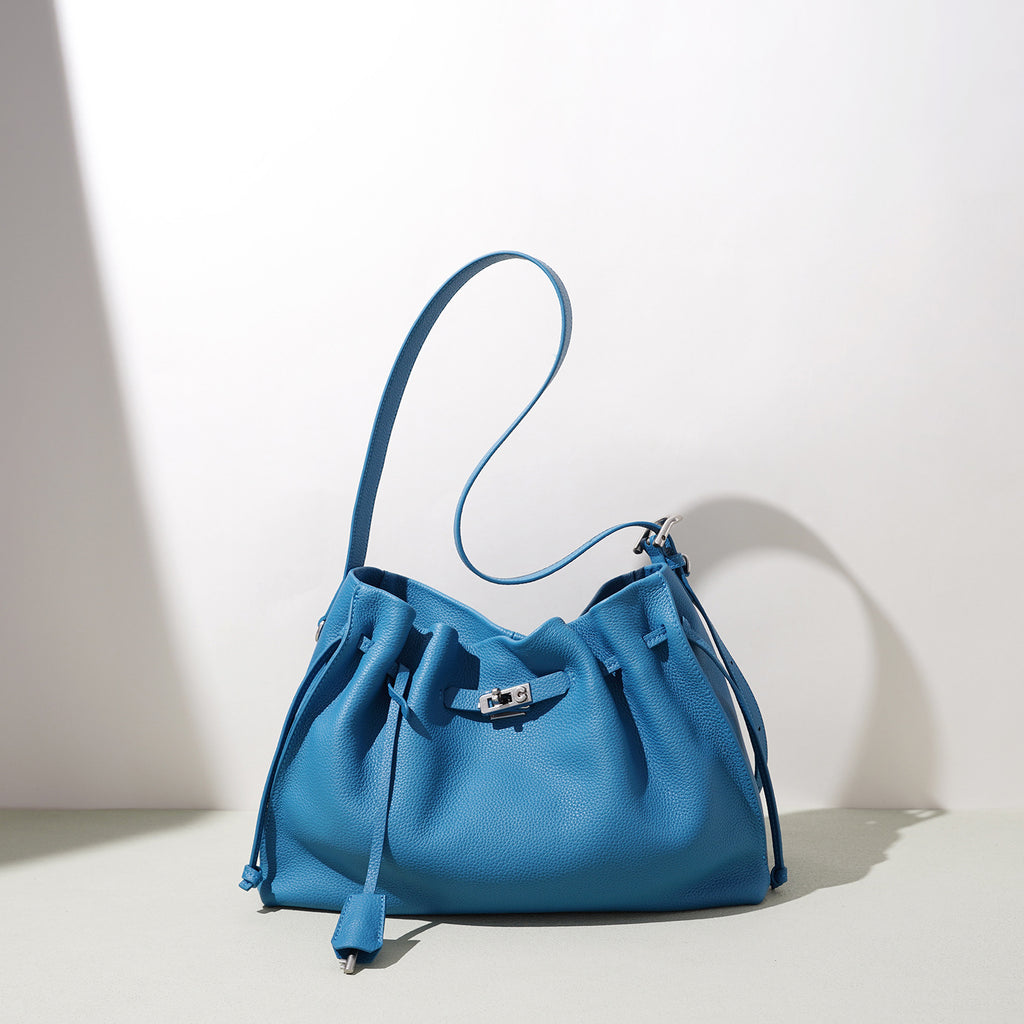 Sac seau plissé en cuir pleine fleur