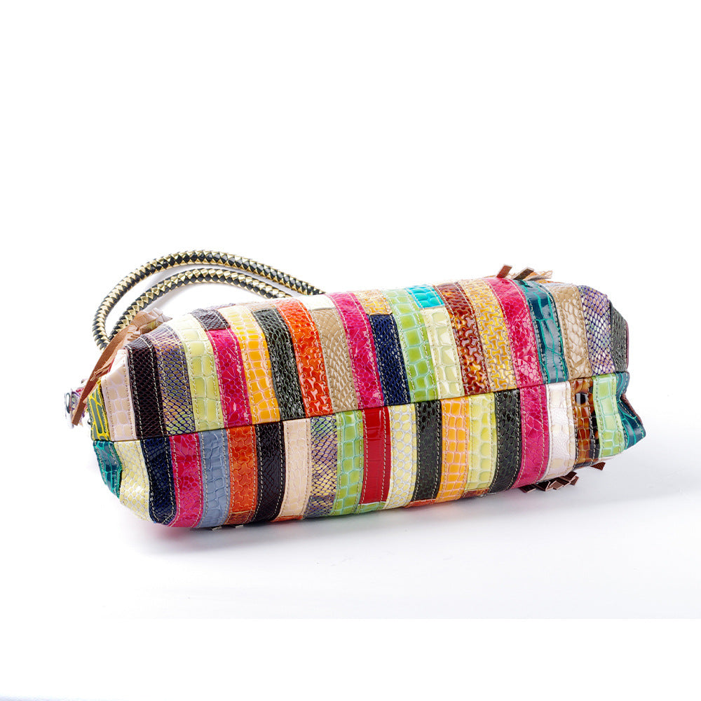Sac bandoulière effet serpent en cuir - vue 3