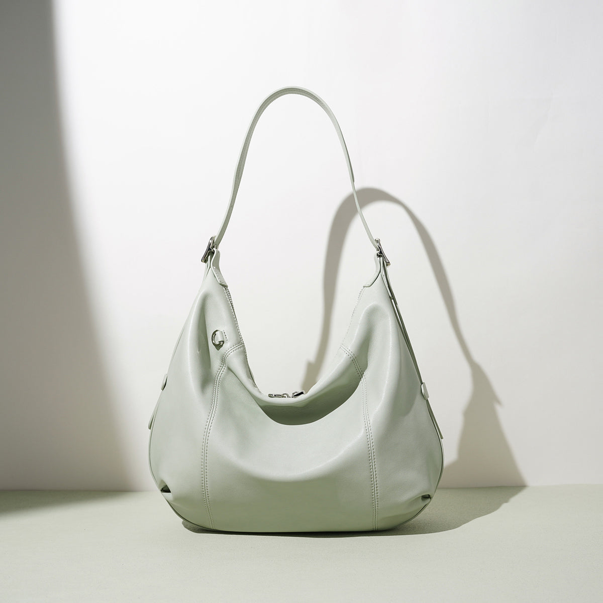 Sac à main grande capacité en croûte de cuir